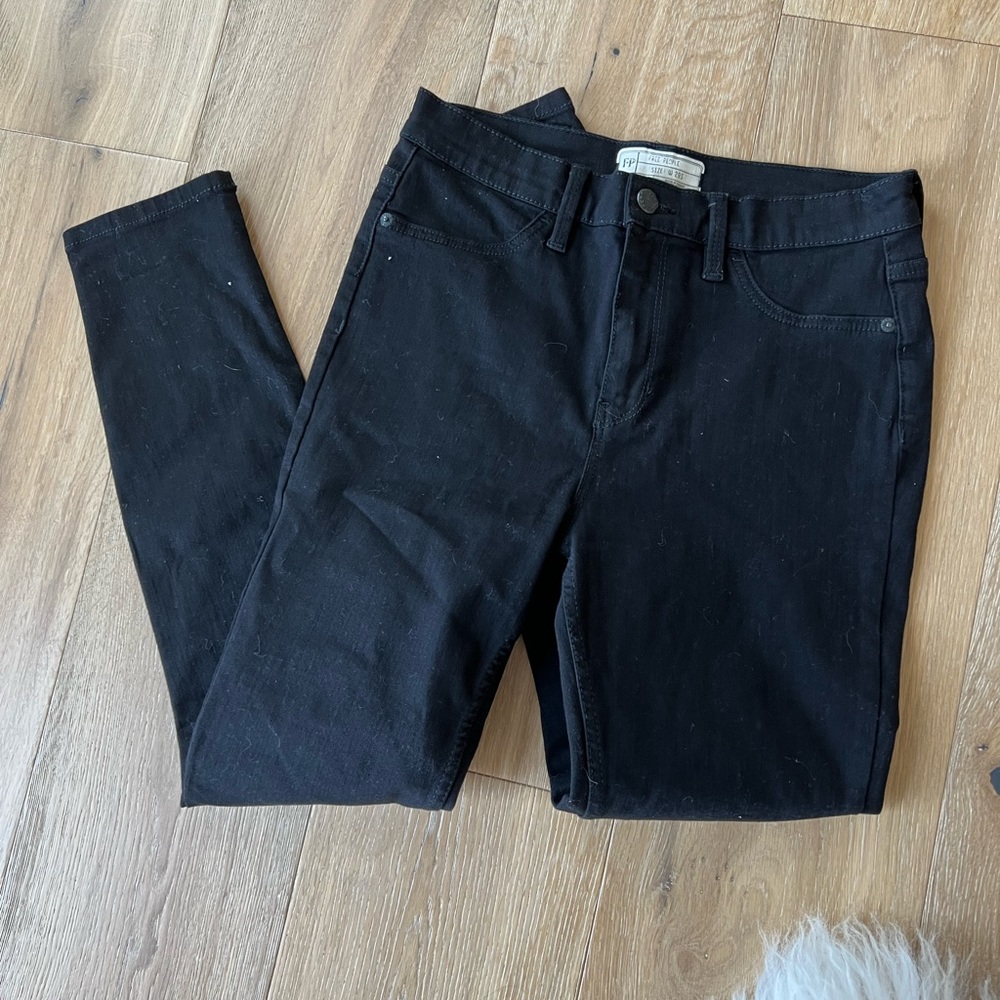 Free People skinny jeans, 29 S, like new